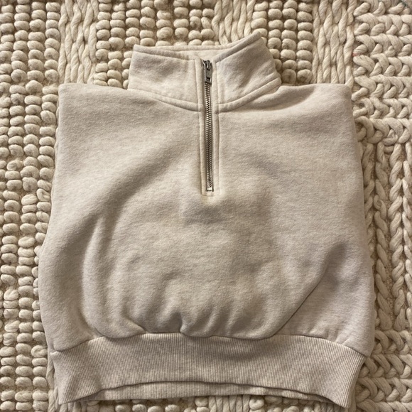 Aritzia TNA Cozy Crop 1/4 Zip - Picture 7 of 7